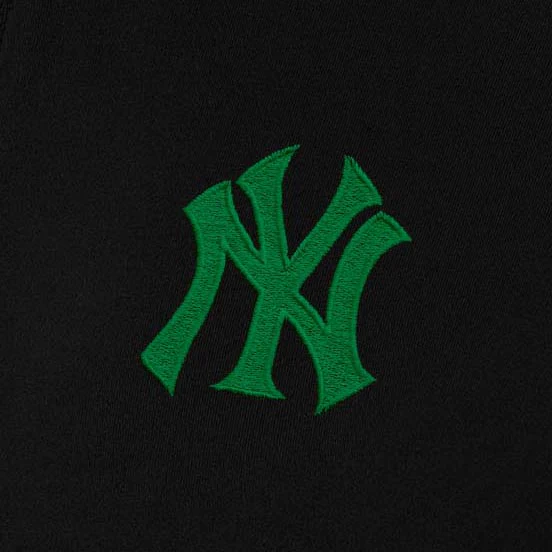 New York Yankees Womens Intent St Patricks Day Quarter Zip Pullover - Image 4